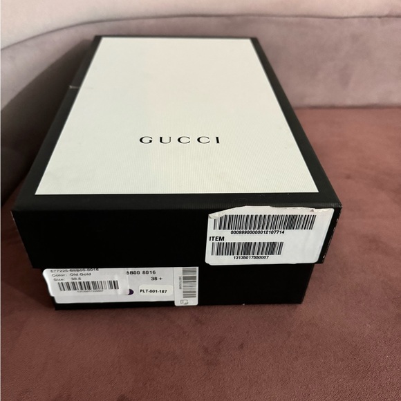 GUCCI Women’s Crawford Metallic Leather Sandals - Picture 5 of 6